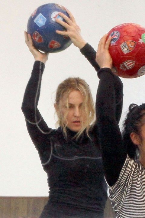 Γυμνάσου με τη Madonna