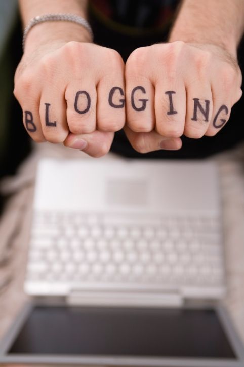 Blogging: η κίνηση που θα σας ανανεώνει το 2012