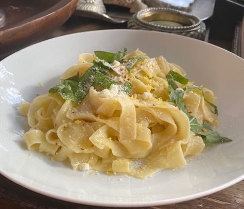 Συνταγή για τα απόλυτα μακαρόνια Fettuccine μέσα σε ούτε 10 λεπτά
