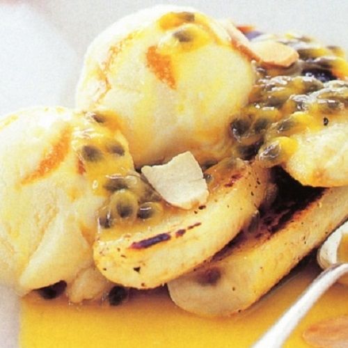 Τηγανητές μπανάνες με σιρόπι passion fruit