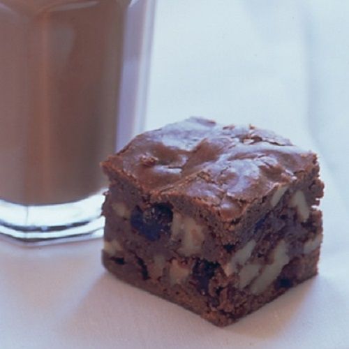 Brownies με ρούμι και σταφίδες