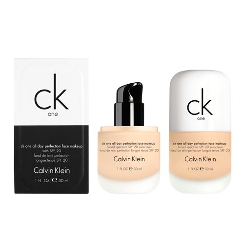 Το νέο foundation του Calvin Klein είναι... 3 σε 1!