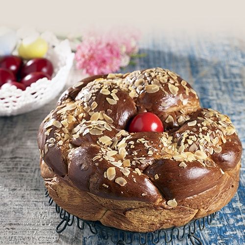 Βρήκαμε τα πιο yummy τσουρέκια και πασχαλινά κουλουράκια!