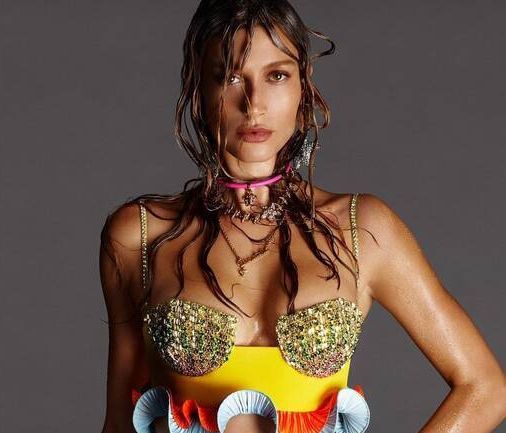 Mermaid bustier: Η τάση που θα σε μεταμορφώσει σε εντυπωσιακή γοργόνα
