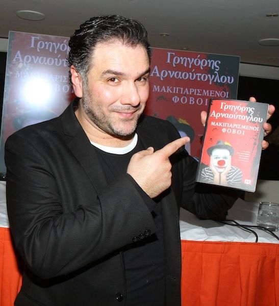 Show biz; Ναι, βέβαια, αλλά πότε πληρωνόμαστε;