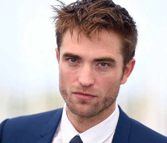 Πιο ανανεωμένος από ποτέ! Ο Robert Pattinson στην πρώτη του δημόσια έξοδο ένα μήνα μετά τον χωρισμό