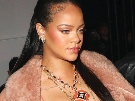 Χώρισε η εγκυμονούσα Rihanna: Oι φήμες για απιστία του αγαπημένου της ASAP Rocky & το τρίτο πρόσωπο