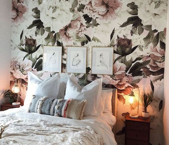 Η διακόσμηση για το 2020 επιτάσσει floral wallpapers και ορίστε μερικές ιδέες
