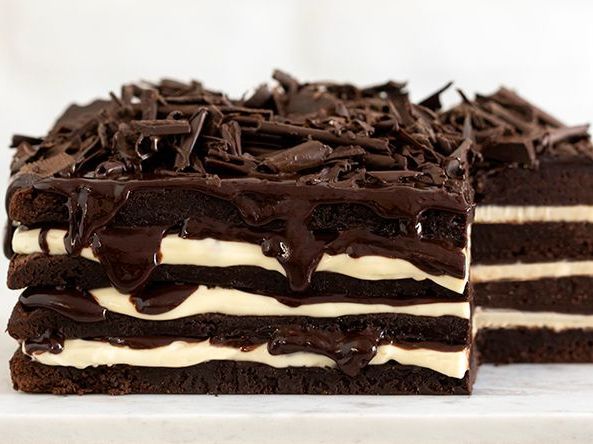 Άκης Πετρετζίκης: Brownie lasagna