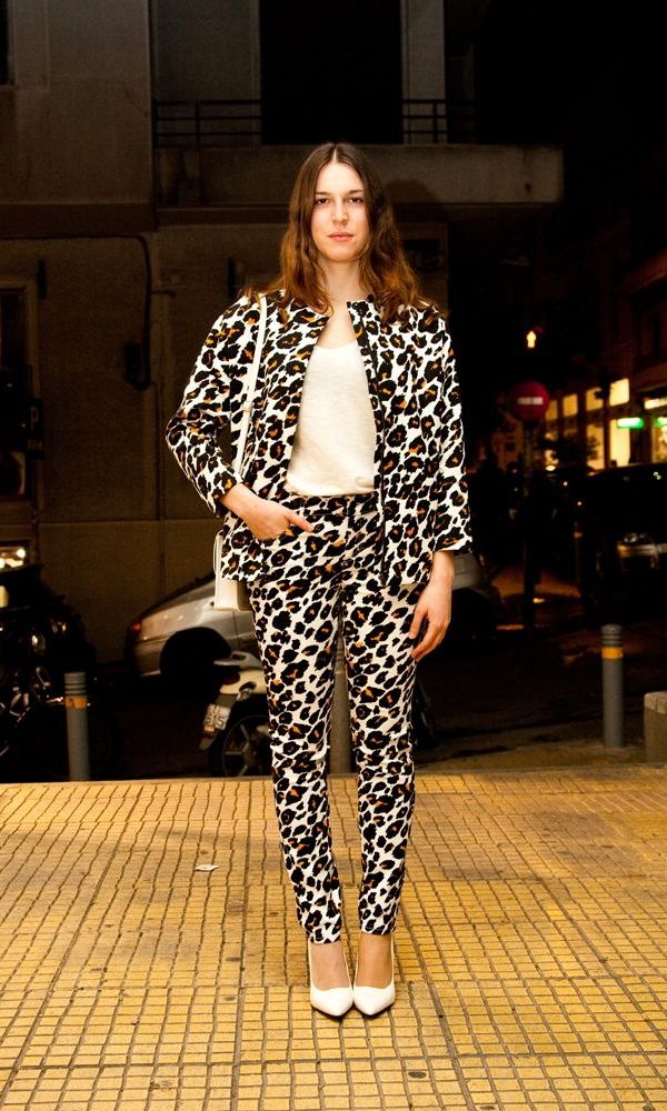 Κι όμως, το total animal print μπορεί να είναι κομψό