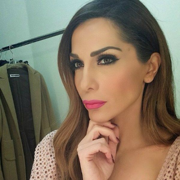 Η Δέσποινα Βανδή με το φόρεμα που είναι ιδανικό για όλες τις γιορτινές σου εμφανίσεις!