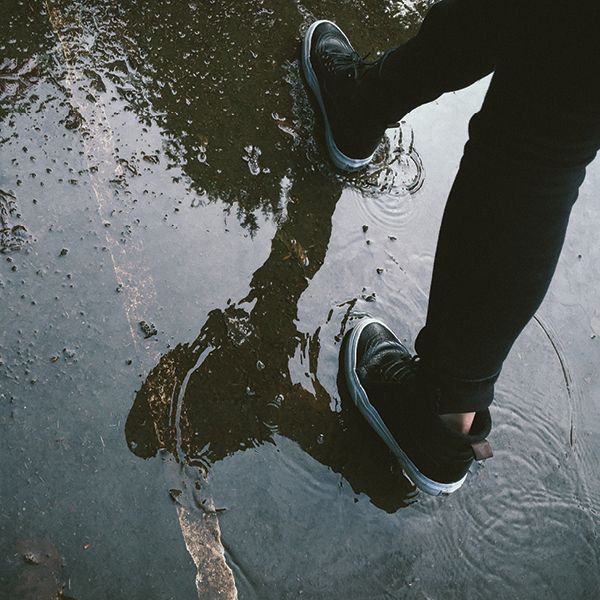 Τα νέα sneakers της VANS θα σε βγάλουν ασπροπρόσωπη ακόμη και στις πιο αντίξοες συνθήκες