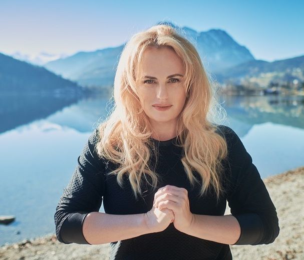 Η Rebel Wilson αποκάλυψε την άσκηση που έκανε και έχασε 27 κιλά