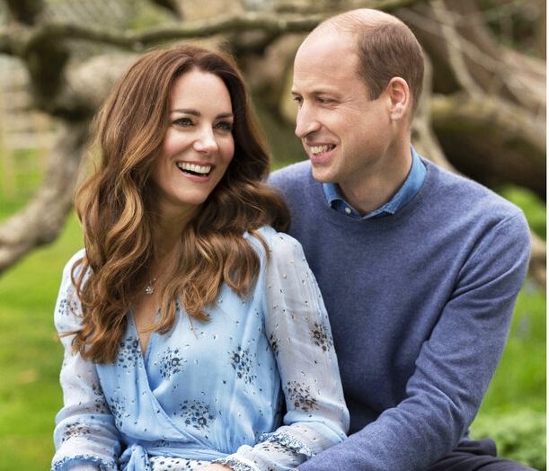 Kate Middleton: Φόρεσε την μπλούζα των αρραβώνων της μετά από 11 χρόνια
