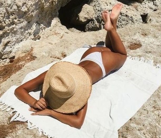 Αυτά τα λάδια σε μαυρίζουν γρήγορα και σε προστατεύουν!