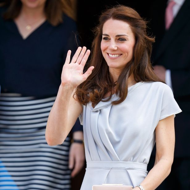 Η παιδική φωτογραφία της Kate Middleton που έχει γίνει ήδη viral