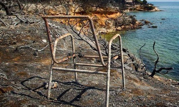 Το παραμύθι της 23ης Ιουλίου είχε και δράκους και νεράιδες