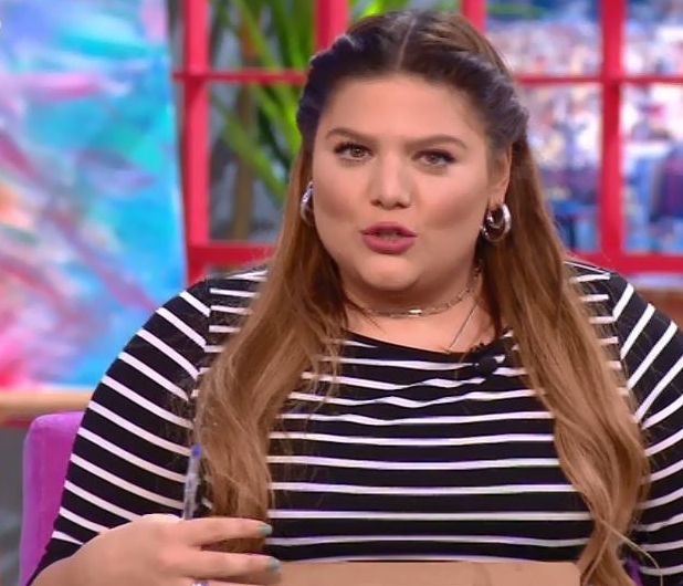 Αποστομωτική η Δανάη Μπάρκα στο ξεκίνημα του Πάμε Δανάη: «Φορέστε ρίγες, φορέστε ό,τι θέλετε»