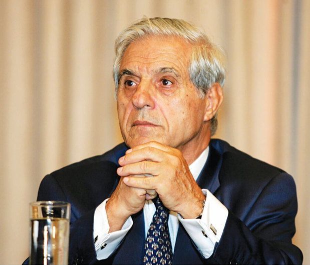 «Αθάνατος»: Το ύστατο χαίρε στον Παύλο Γιαννακόπουλο (pics+vid)