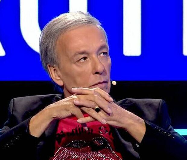 Ανδρέας Μικρούτσικος: Ανακοίνωσε από το νοσοκομείο την επιστροφή του στο πλευρό της Καινούργιου!