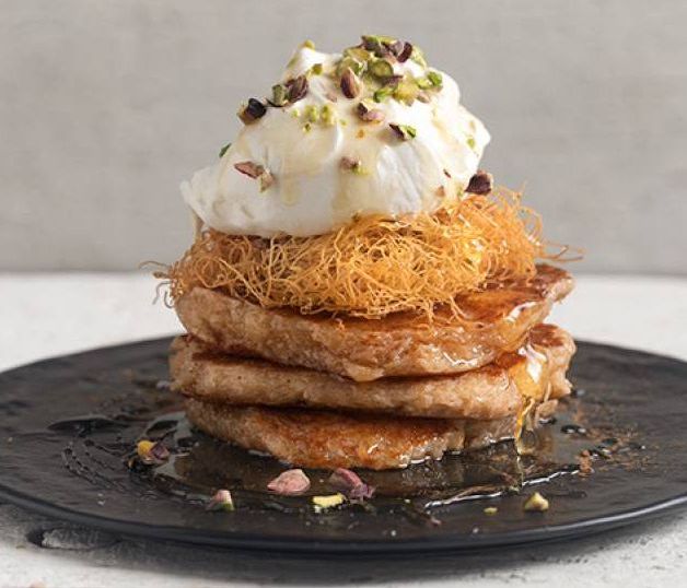Άκης Πετρετζίκης: Pancakes καταΐφι