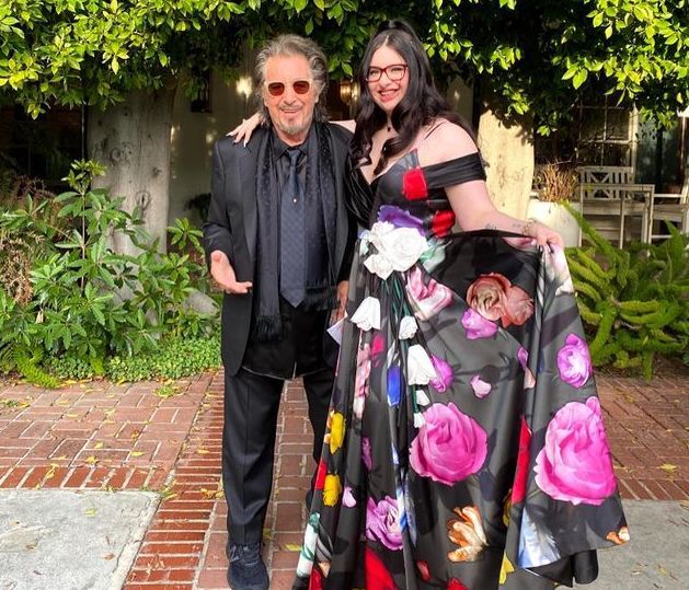 H κόρη του Αl Pacino είναι η influencer που πρέπει να ακολουθήσεις σήμερα (photos)