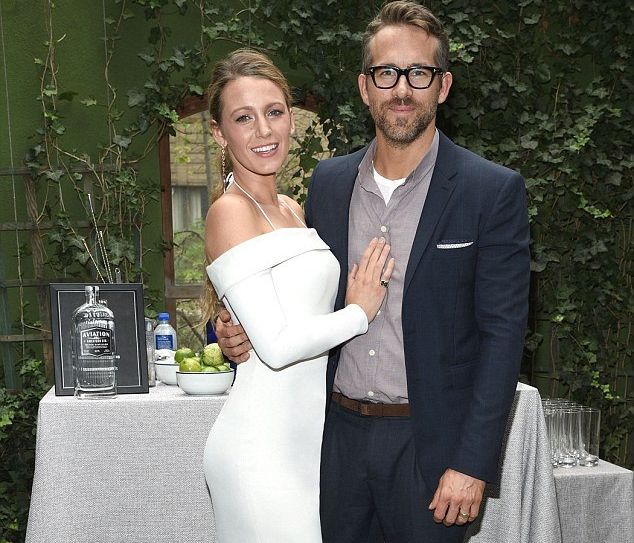 Υπέροχοι: Δες τον Ryan Reynolds σε σπάνια εμφάνιση του, με την μικρή κόρη του και "λιώσε"