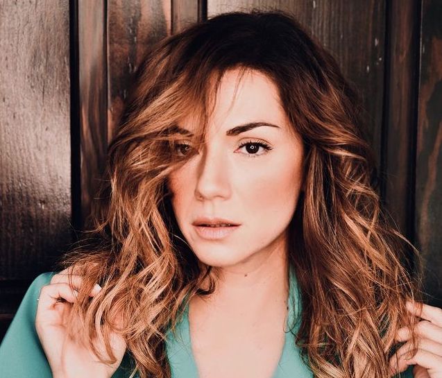 New hair! Η Βάσω Λασκαράκη έκανε μια τέλεια αλλαγή στο χρώμα των μαλλιών της