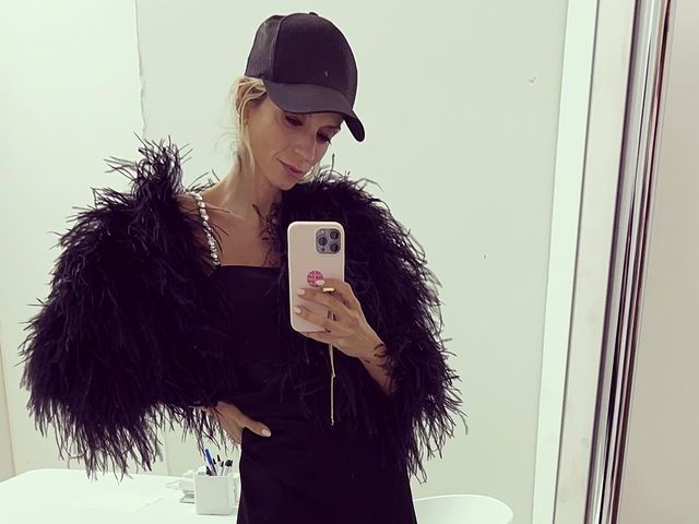 Ο Νίκος Καρβέλας είχε γενέθλια και η Σοφία Καρβέλα του ευχήθηκε με την πιο σπάνια φωτογραφία