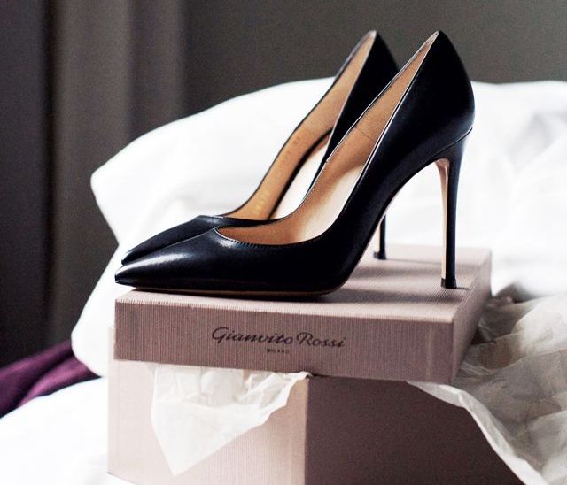 Από τον Louboutin στον Blahnik: Αυτούς τους σχεδιαστές παπουτσιών πρέπει να γνωρίζεις