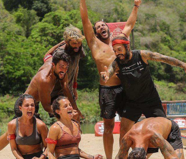 Survivor: 8 tweets που αποθέωσαν τον Τριαντάφυλλο μετά την αποχώρηση του Κώστα