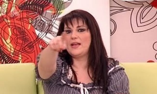 Ο Σταματόπουλος «έβαλε» την Ζαρίφη να… «δουλεύει» σε οίκο ανοχής;