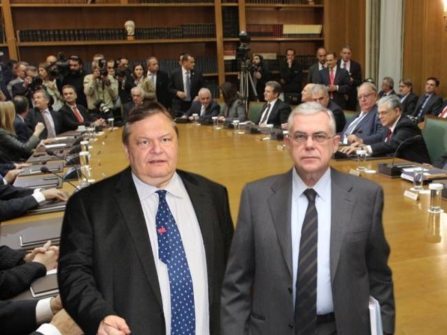 «Κόκκινος συναγερμός» στην κυβέρνηση Παπαδήμου