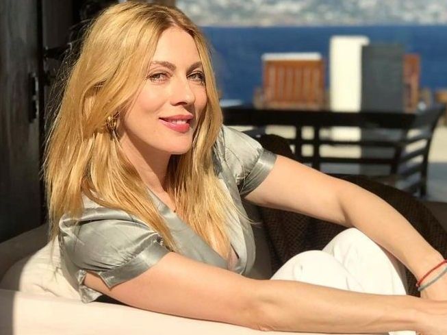 Το «γέρασε και αυτή» που άκουσε η Καρύδη προκαλεί ετεροντροπή - Η Σμαράγδα χωρίς μακιγιάζ διδάσκει