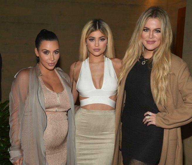 Η Kim Kardashian ευχήθηκε στην Khloe για τα γενέθλια της, με την πιο τέλεια φωτό ever
