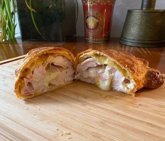 Η απόλυτη συνταγή για Κοτόπουλο Gordon Bleu αλά Wellington