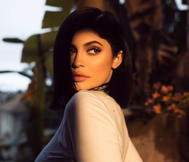 Είναι δυνατόν; Η Kylie Jenner έγκυος σε δίδυμα;