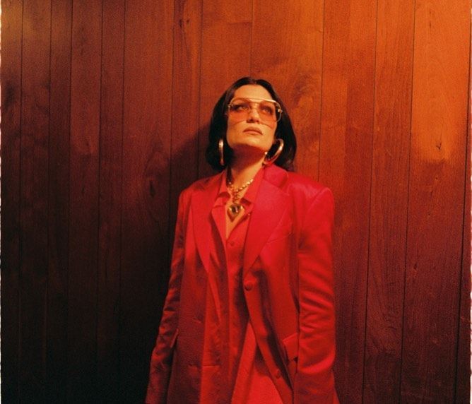 Jessie J: Μιλάει για το πρόβλημα υγείας της και ξεσπά σε δάκρυα