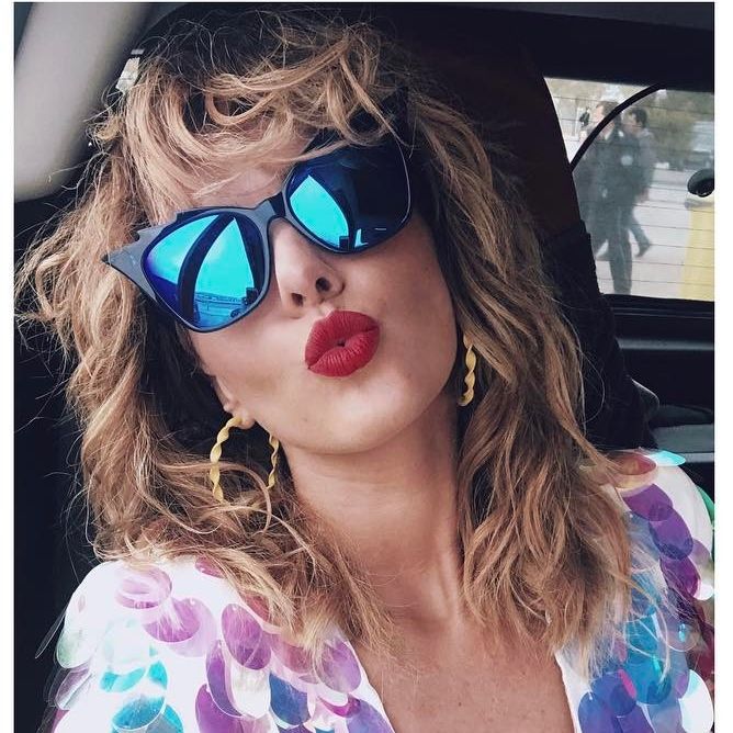 Like an 70's star: Δες το νέο hairlook της Τάμτα!