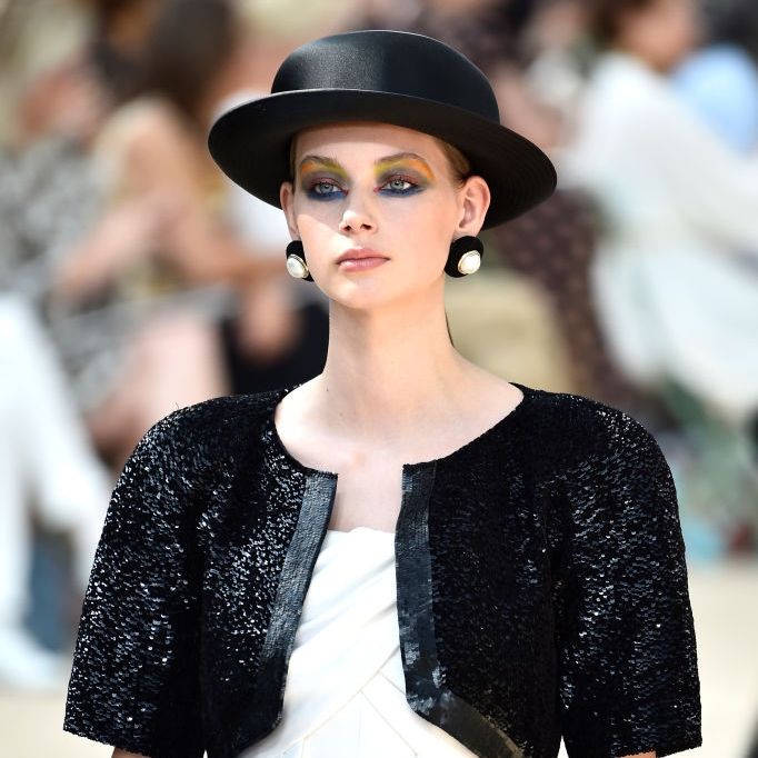 Chanel Couture Fall 2017: Τα beauty trends που πρέπει να ξέρεις!