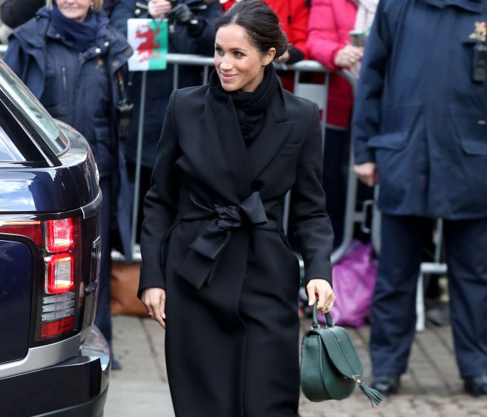 Η Meghan Markle έλαβε το πρώτο της βασιλικό δώρο και σίγουρα δεν πάει ο νους σου τι είναι