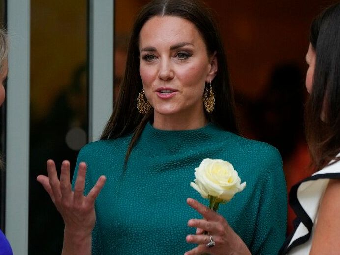 H Kate Middleton ψάχνει προσωπική βοηθό και έχει μια συγκεκριμένη προϋπόθεση για τη θέση