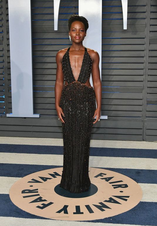 Η Lupita Nyong'o με Armani Privé.
