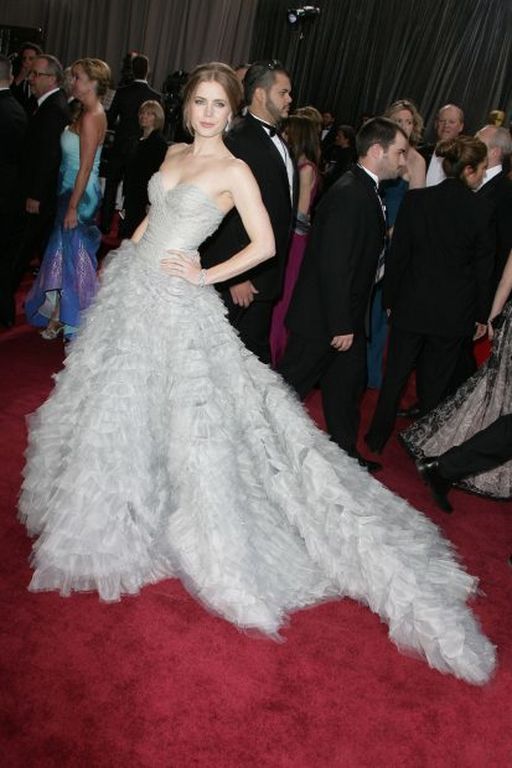 Η Amy Adams με φόρεμα Oscar De La Renta, το 2013.