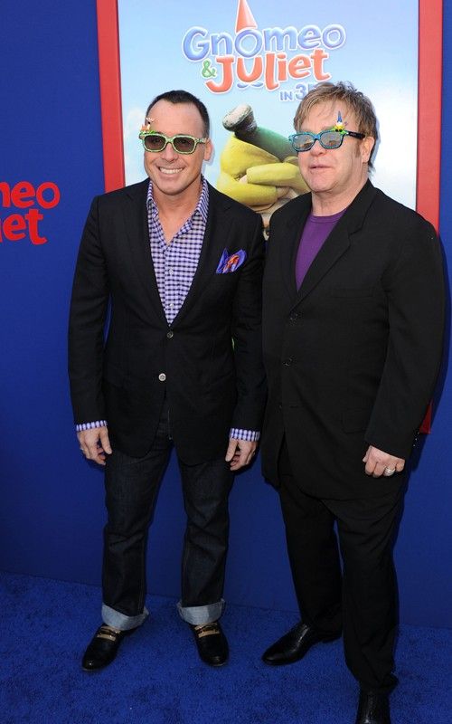 Σοβαρά άρρωστος ο Elton John!