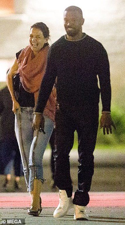 Katie Holmes-Jamie Foxx: Η σπάνια έξοδος του ζευγαριού και τα χαμόγελα