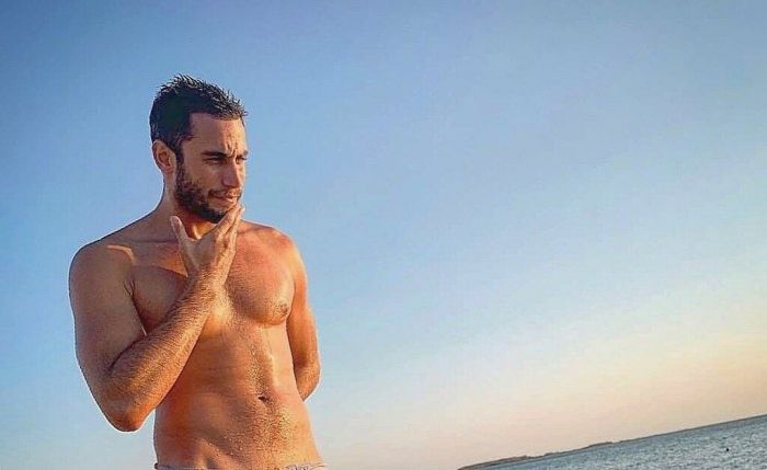 Κόνι Μεταξά: Ο κούκλος σύντροφός της μετακομίζει στην Αθήνα!Τον έχεις δει;