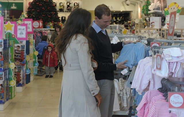 Ο William και η Kate ψωνίζουν μωρουδιακά (σαν κοινοί θνητοί)
