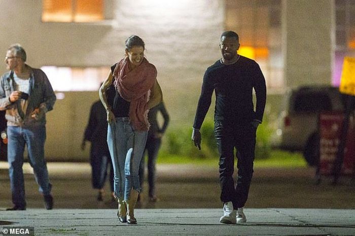 Katie Holmes-Jamie Foxx: Η σπάνια έξοδος του ζευγαριού και τα χαμόγελα