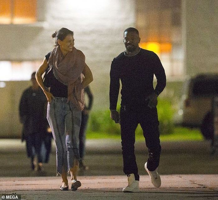 Katie Holmes-Jamie Foxx: Η σπάνια έξοδος του ζευγαριού και τα χαμόγελα